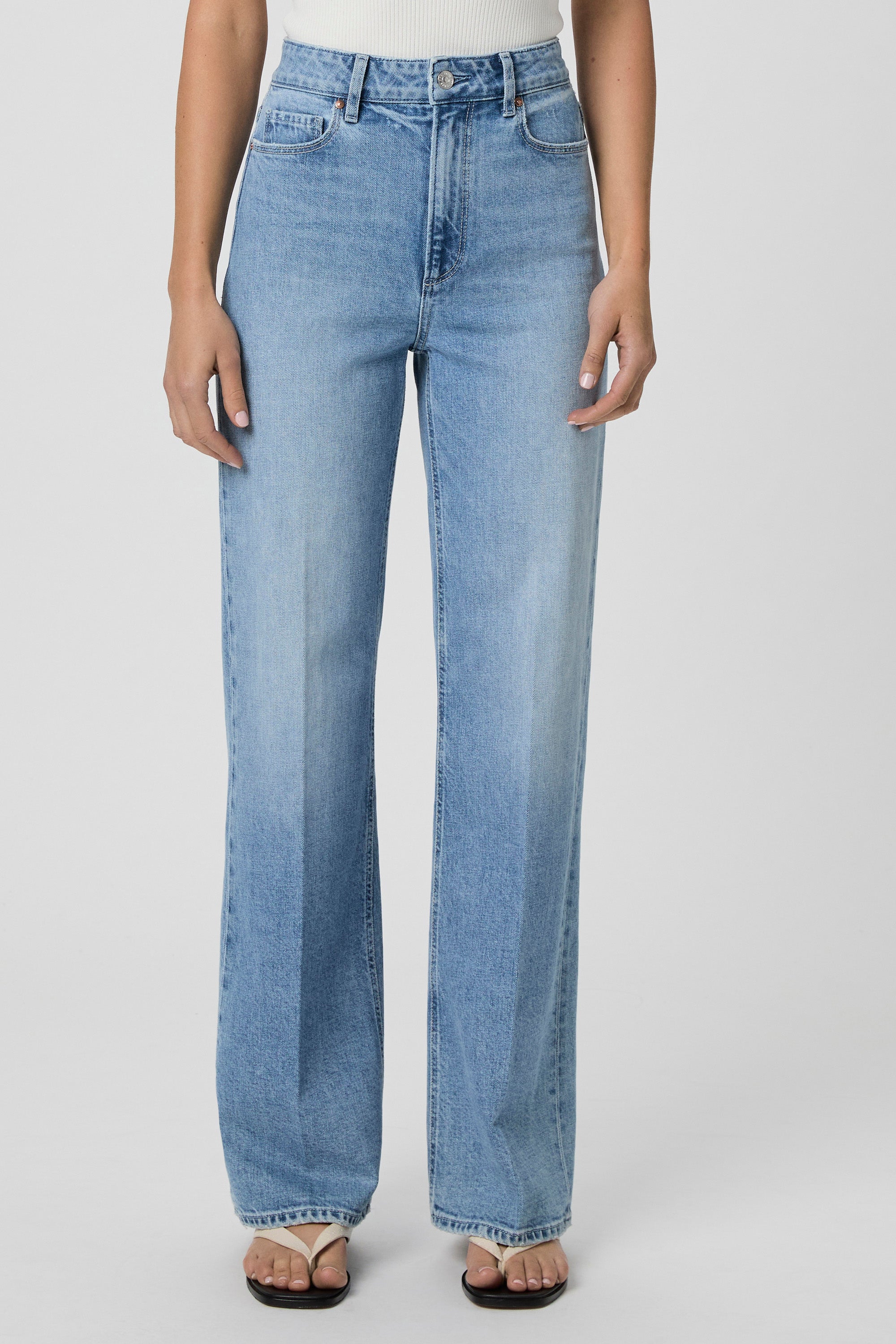 Anessa 31" - Ferrera