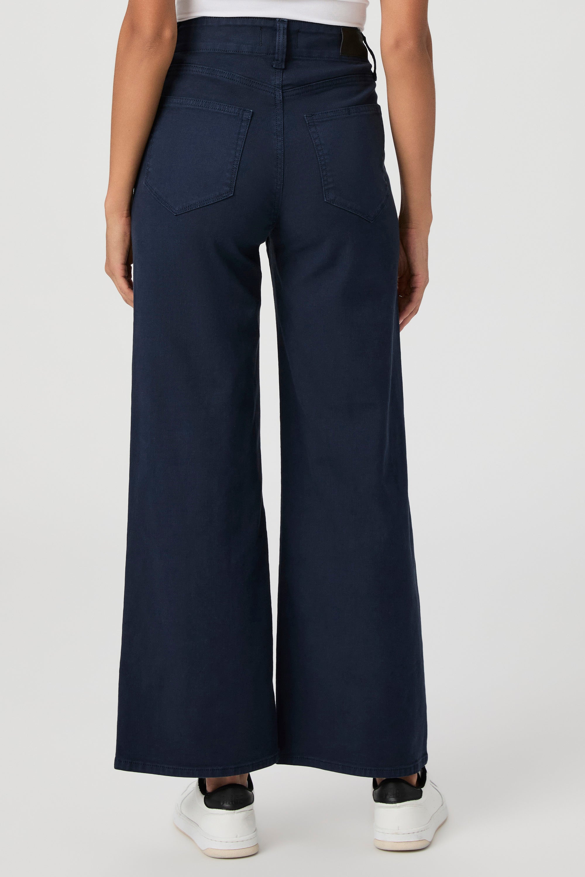 Ari W/ Waistband Tie + Stitch Thru Utility Pkts - Vintage Navy Seascape