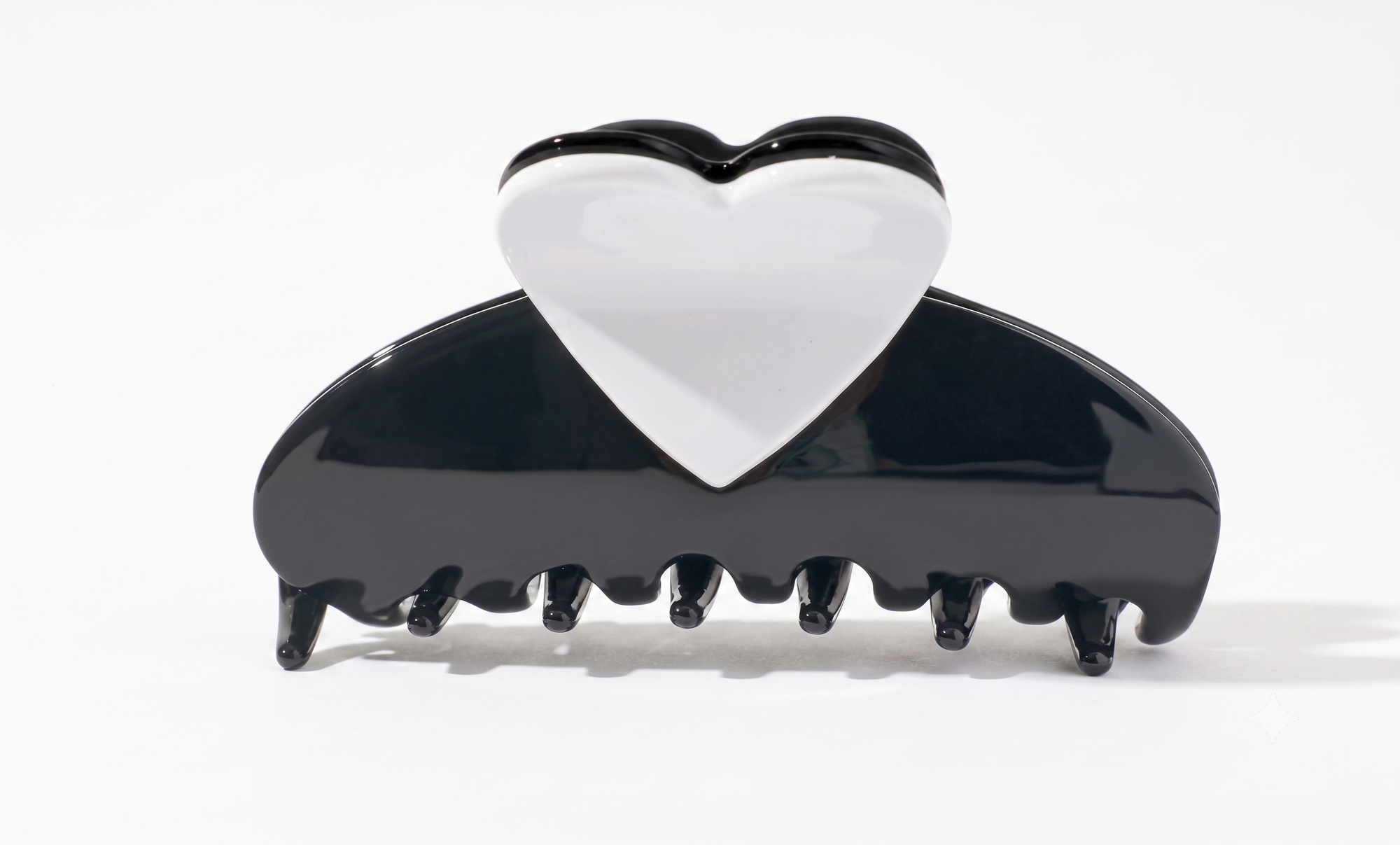 Heart Claw Clip