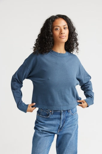 Relaxed Crop Long Sleeve Tee